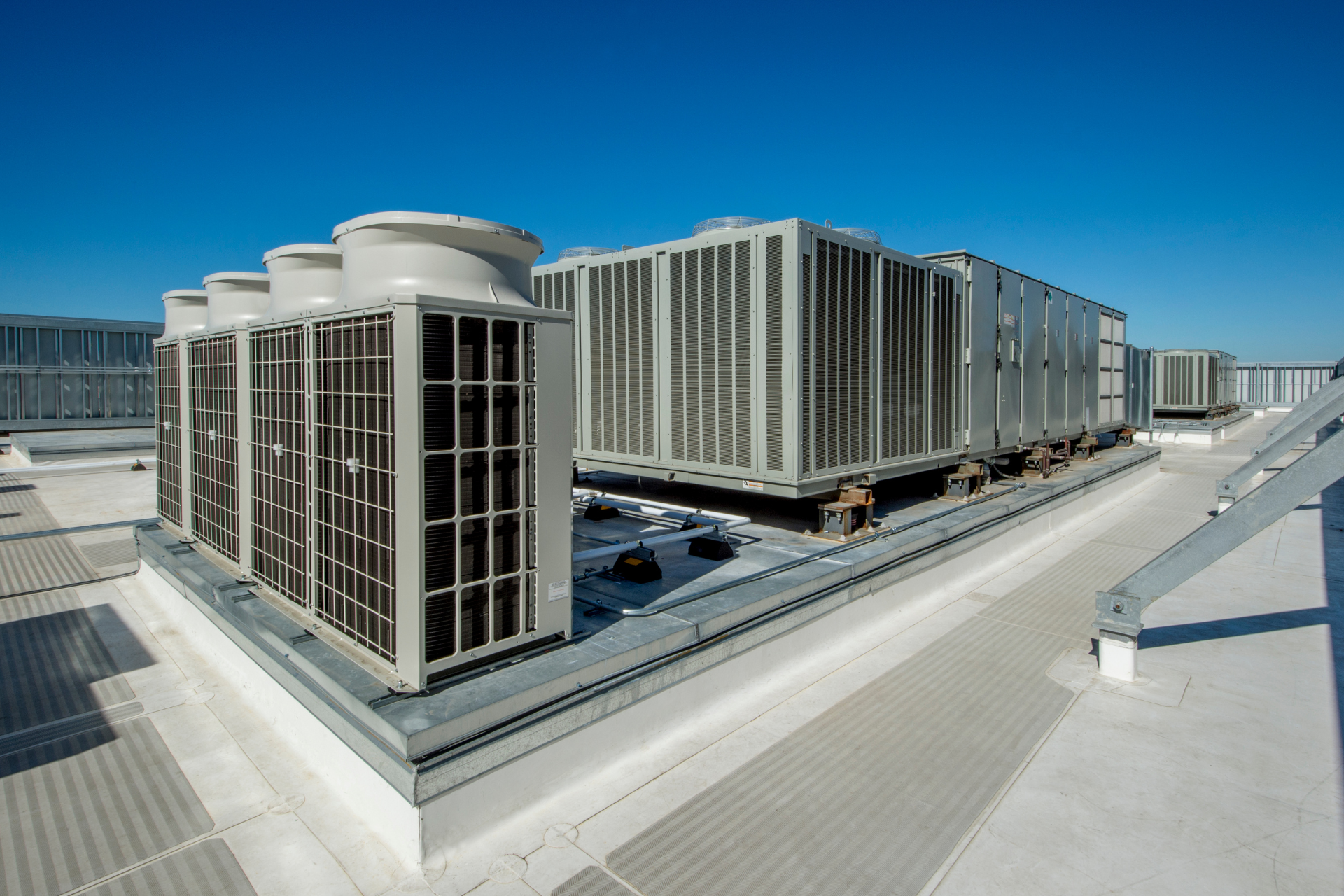 commercial-rooftop-hvac-system